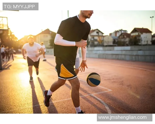周磊独家分享篮球心得与技巧助你提升球场表现的秘诀