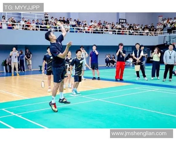 武汉羽毛球队状态引发热议球迷对未来表现充满期待与担忧